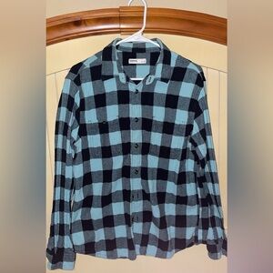 Super cute flannel for winter / Sonoma brand size Large
